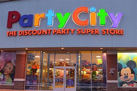 Party fity - Party City Phoenix, AZ - Metro Square. Skip link. Metro Square. 2738 West Peoria Avenue. Phoenix, AZ 85029. Store# 943. (480) 591-4144. In-Store Shopping. In-Store Pickup. 